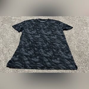 Men's Black Camouflage Under Armour T-Shirt